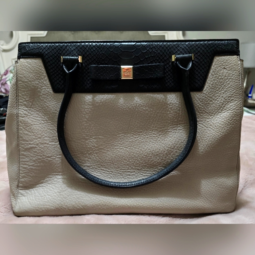 Women's Kate Spade Beige and Black Handbag
